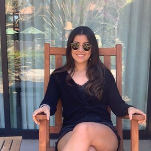 Meet your Posher, Candace